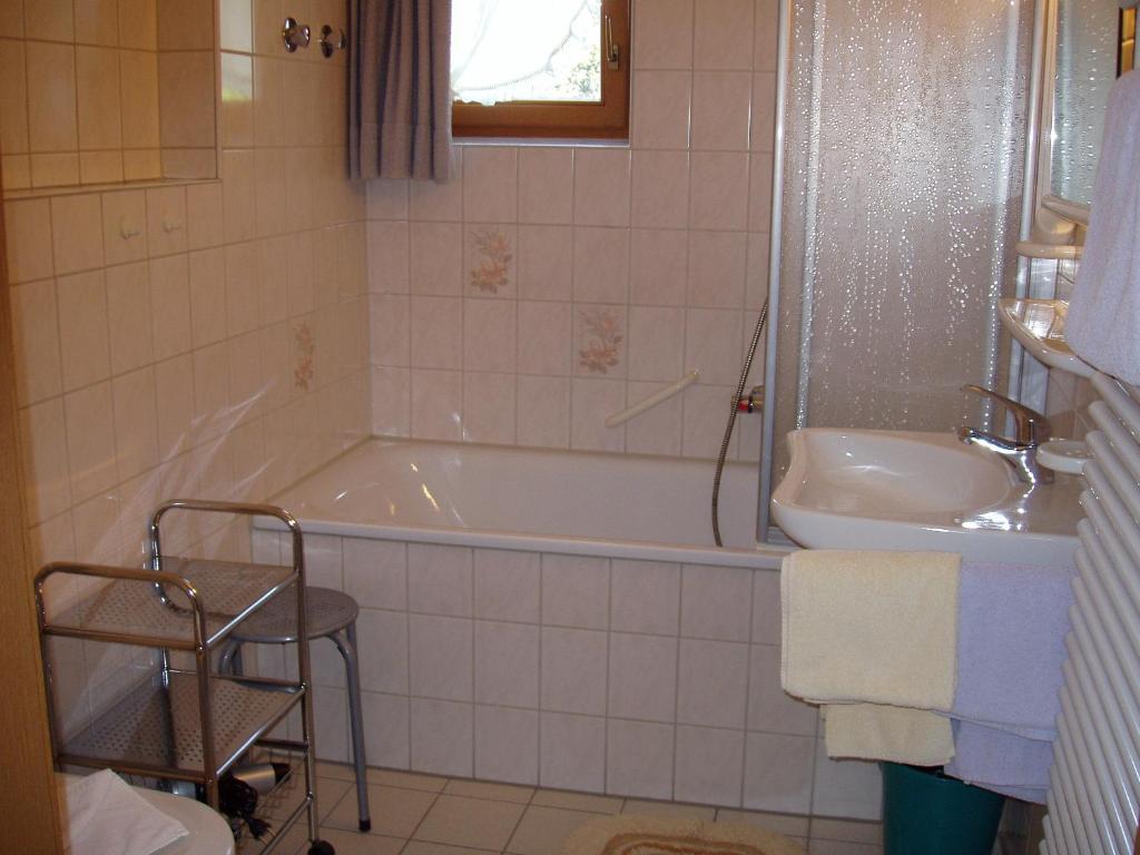 Gaestehaus Zur Faerbe Apartments Oberstdorf Pokój zdjęcie